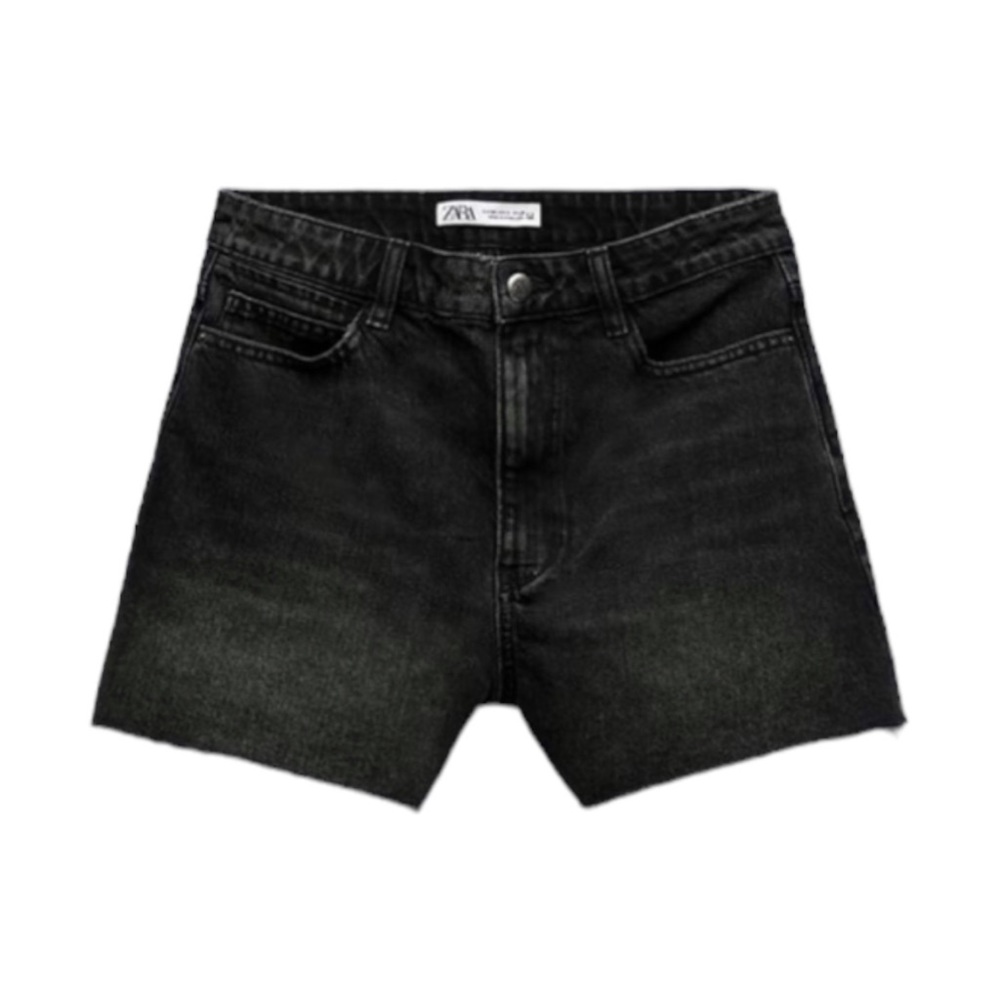 Zara High Rise Black Denim Shorts raw edge size 6